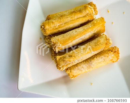 deep fried spring roll with Taro paste in plate 108766593