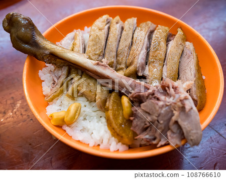 Rice with Braised duck leg. 108766610