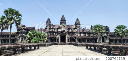 吳哥窟正面圖 吳哥窟正面圖 108769139