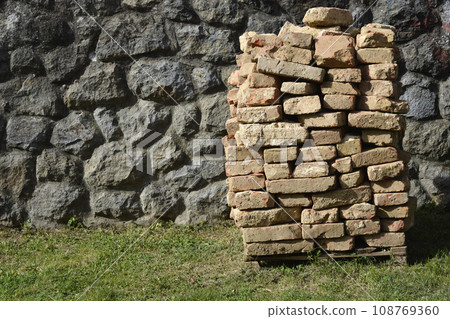 Old bricks 108769360