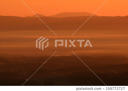 Oshu City, Iwate Prefecture, dawn scenery 108772727