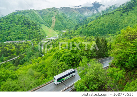 Fresh green Hirayu Onsen ski resort seen from R155 Fresh green Hirayu Onsen ski resort seen from R155 108773535