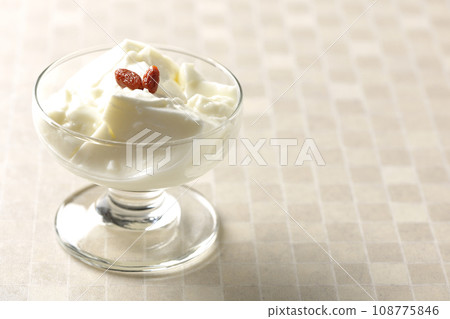 Almond tofu in a dessert cup Almond tofu in a dessert cup 108775846