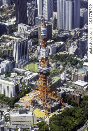 Aerial view around Tokyo Tower 108776799