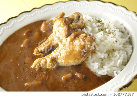 帶骨雞肉熱咖哩飯 108777197