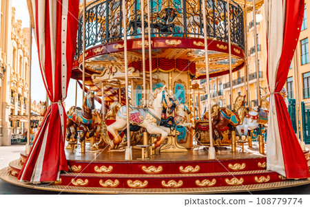 carousel, horse, amusement 108779774