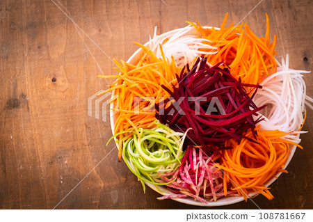 Vegetable noodle concept - selection of vegetable spaghetti, low carb diet alternative Vegetable noodle concept - selection of vegetable spaghetti, low carb diet alternative 108781667