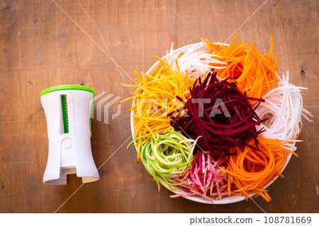 Vegetable noodle concept - selection of vegetable spaghetti, low carb diet alternative 108781669