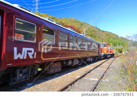 Trolley train passenger car 2 Trolley train passenger car 2 108787931