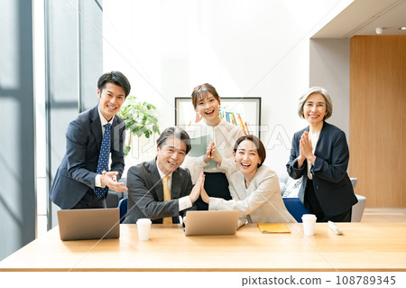 business teamwork joyful applause 108789345