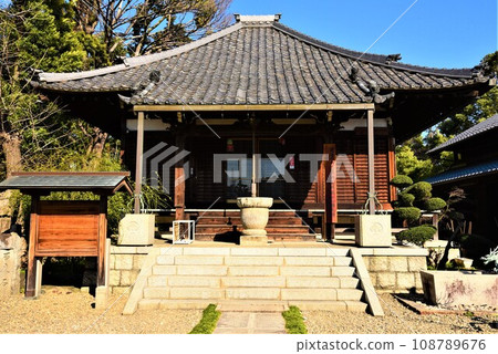 Stairs leading to the main hall 108789676