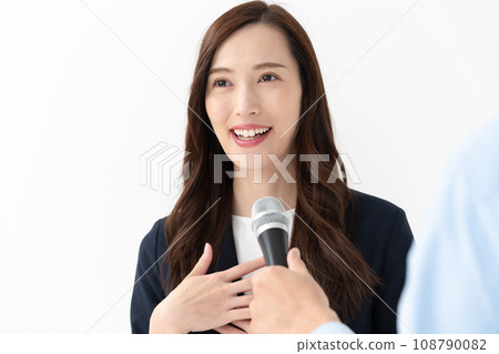 面對面訪問女性 面對面訪問女性 108790082