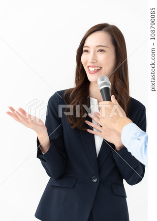面對面訪問女性 面對面訪問女性 108790085