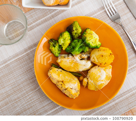 Popular dish of chicken breast with vegetables 108790920