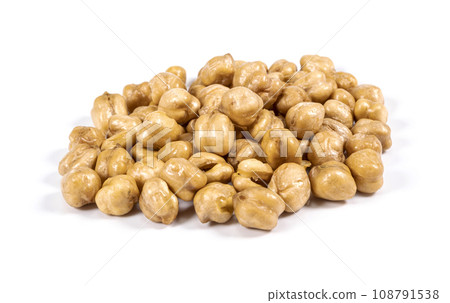Heap of fresh cooked chickpeas isolated on white background Heap of fresh cooked chickpeas isolated on white background 108791538