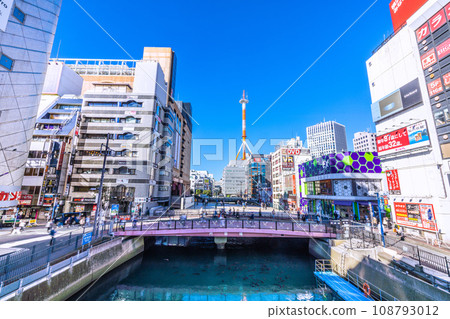 Yokohama cityscape in Japan November. View of Yokohama Station, Yokohama Vivre, etc. = 14th 108793012