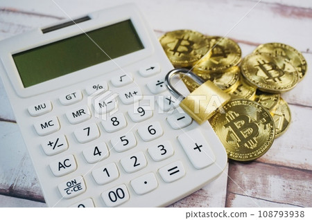 Image of virtual currency and blockchain 108793938