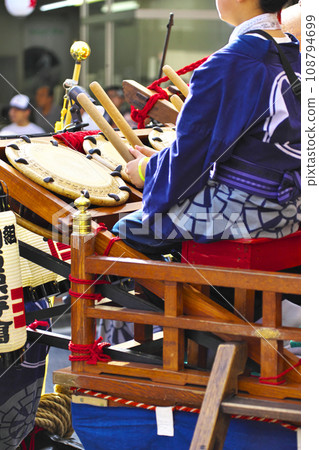 Takasaki City Takasaki Festival People riding on floats and beating drums 108794699