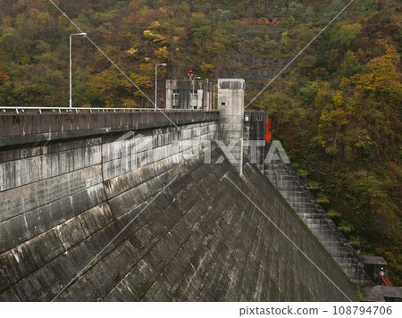 Niigata Prefecture Gosen City Hayadegawa Dam Autumn Niigata Prefecture Gosen City Hayadegawa Dam Autumn 108794706