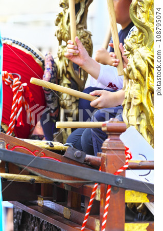 Takasaki City Takasaki Festival People riding on floats and beating drums Takasaki City Takasaki Festival People riding on floats and beating drums 108795074