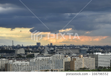 府中市的夜景 108796552