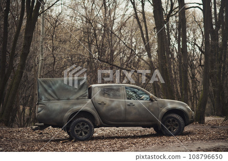 car for the military of Ukraine purchased by volunteer car for the military of Ukraine purchased by volunteer 108796650