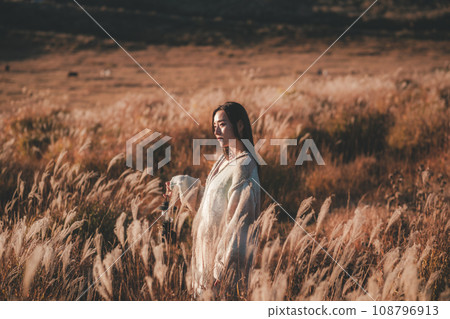 一個獨自旅行的女人 108796913
