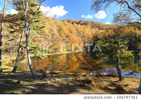 Mishaka Pond [Toyohira, Chino City, Nagano Prefecture / Ministry of Agriculture, Forestry and Fisheries ``100 Best Ponds'' / 100 Best Hometown Landscapes in Chino City)] 108797361