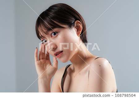 20年代的女性美形象 20年代的女性美形象 108798504