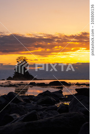 Dawn of Ameya coast 108800136