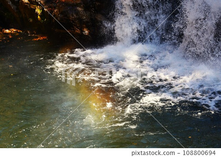 Falling waterfall 108800694