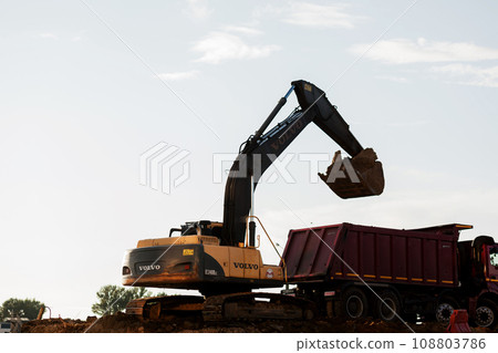 Volvo brand excavator Volvo brand excavator 108803786