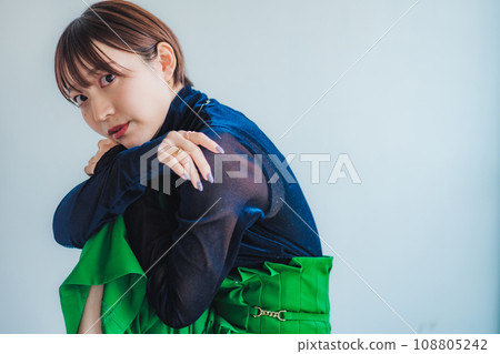 20歲女人短髮美女圖片 108805242