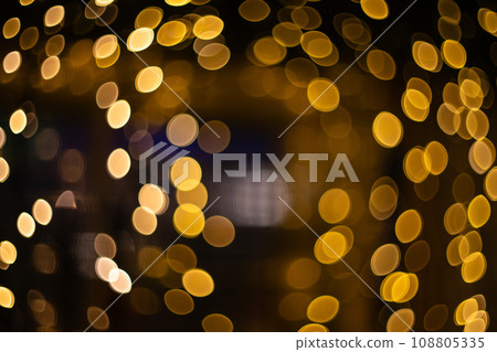 Blurred holiday background with bokeh. 108805335
