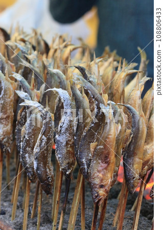 鹽烤香魚 炭烤香魚 鹽烤香魚 炭烤香魚 108806433