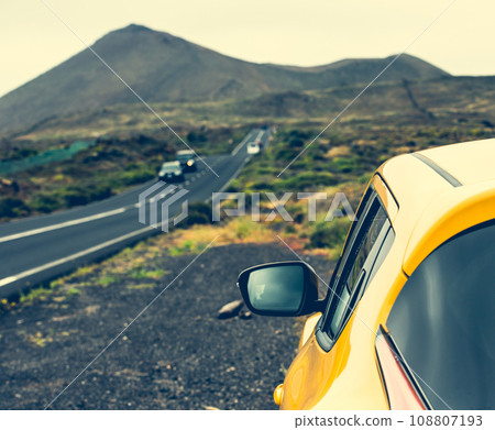car and landscape 108807193