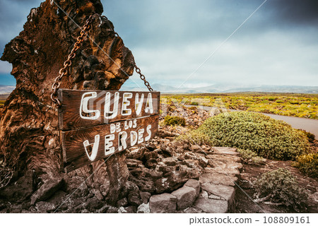 Cueva de los Verdes Cave Cueva de los Verdes Cave 108809161