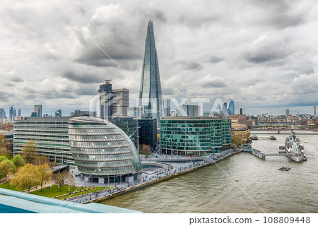 River Thames and city skyline of London, England, UK 108809448