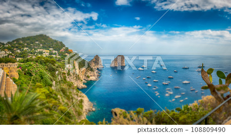 View over Marina Piccola and Faraglioni, iconic landmarks, Capri, Italy 108809490