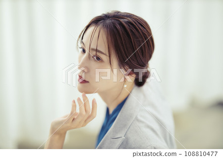Beauty image of a woman wearing a jacket Beauty image of a woman wearing a jacket 108810477