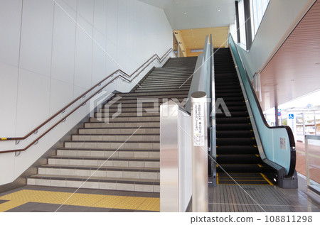 Stairs and escalators at the south exit of JR Yonago Station 108811298