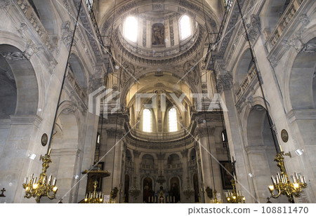 Saint-Paul Saint-Louis church, Paris, France 108811470