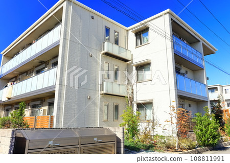 Image of rental apartments and housing complexes Image of rental apartments and housing complexes 108811991