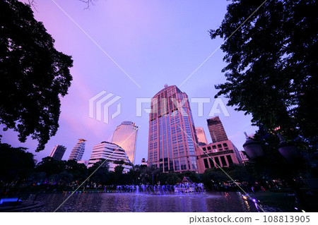 曼谷 彩虹 虹光 108813905