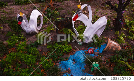 My garden turned into a fairy tale from various unnecessary items 108815750