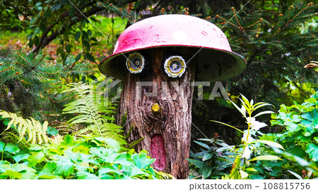 The stump in my garden turned into a fairytale hero 108815756