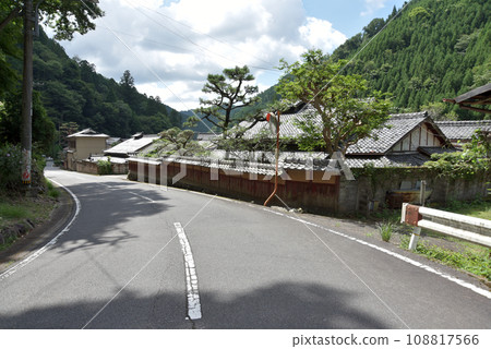 Kitayama Suginosato Nakagawa, Kita Ward, Kyoto City 108817566