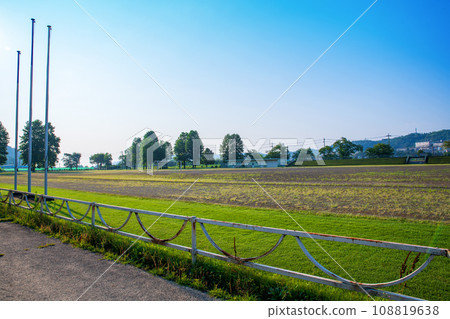 Nishike Sports Park in the early morning, midsummer scenery, Annaka City, Gunma Prefecture Nishike Sports Park in the early morning, midsummer scenery, Annaka City, Gunma Prefecture 108819638