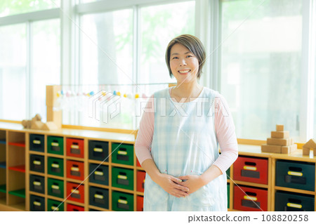 Childminder  108820258