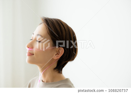 女氫氣氫氣吸入吸入管 108820737